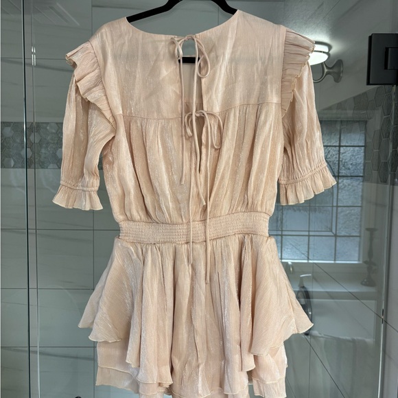 English Factory peach ruffle romper - Picture 2 of 5